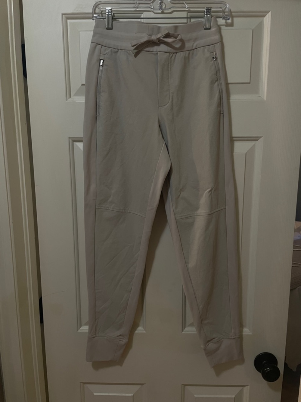 Athleta joggers size 4